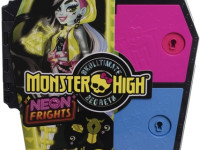 monster high hnf79 set de joc cu păpușa frankie stein seria secretele in dulap 