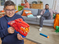 nerf f8646 blaster "lionfury"