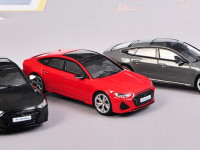 msz 67711m model metalic "audi rs7,1:43" (in sort.)