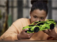 lego technic 42161 Конструктор "lamborghini huracan tecnica" (806дет.)