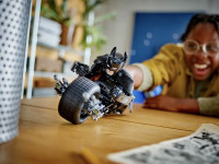 lego super heroes 76273 constructor ""figurina batman si motocicleta bat-pod" (713 el.)